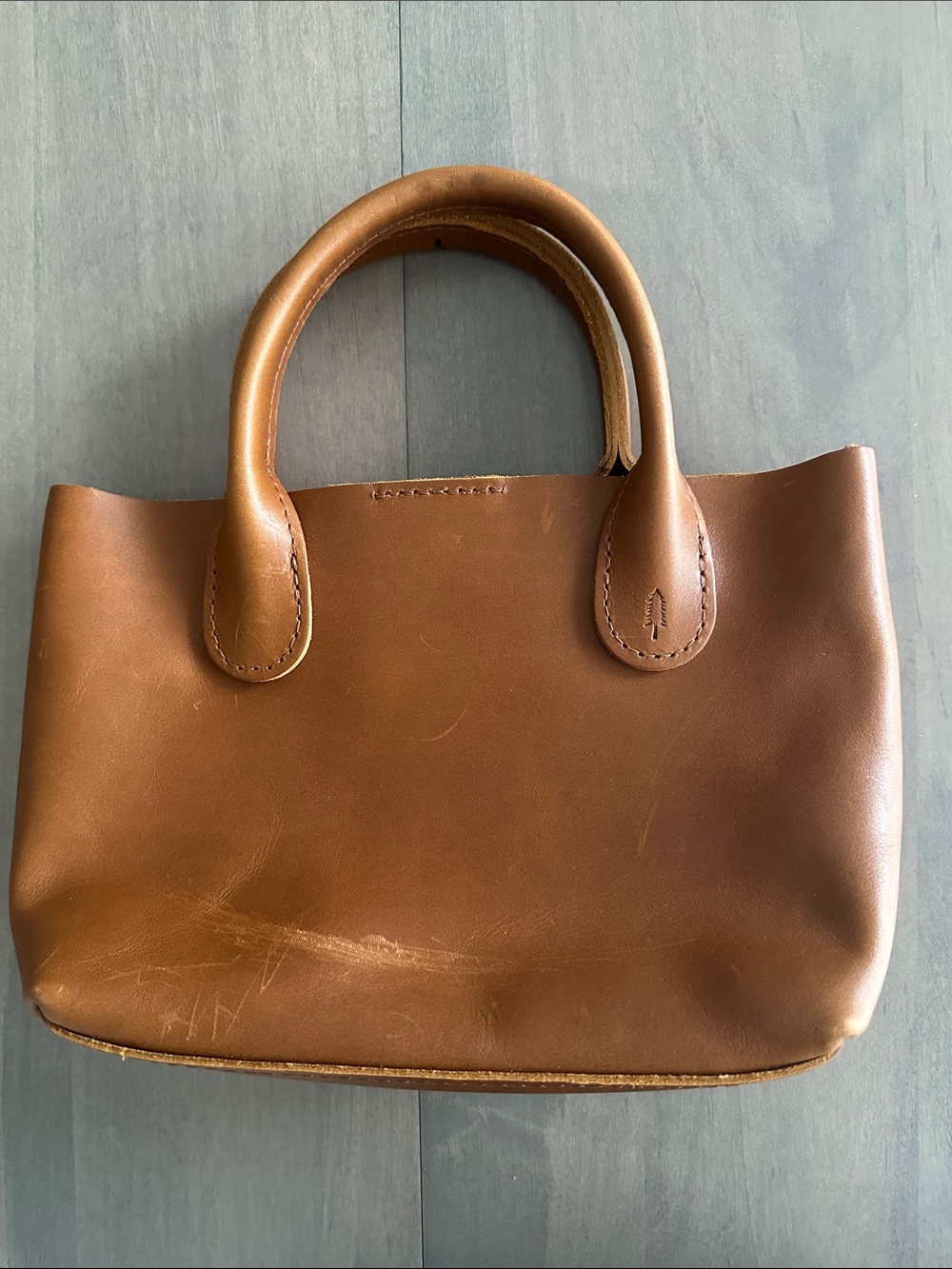 Portland leather goods raindrop crossbody bag - missing strap - Picture 2 of 7